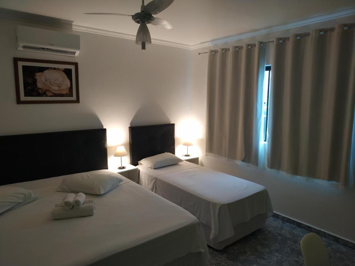 Pousada Elegance Beira Mar Itanhaem Bagian luar foto